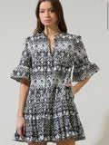 La Palma Floral Shift Dress