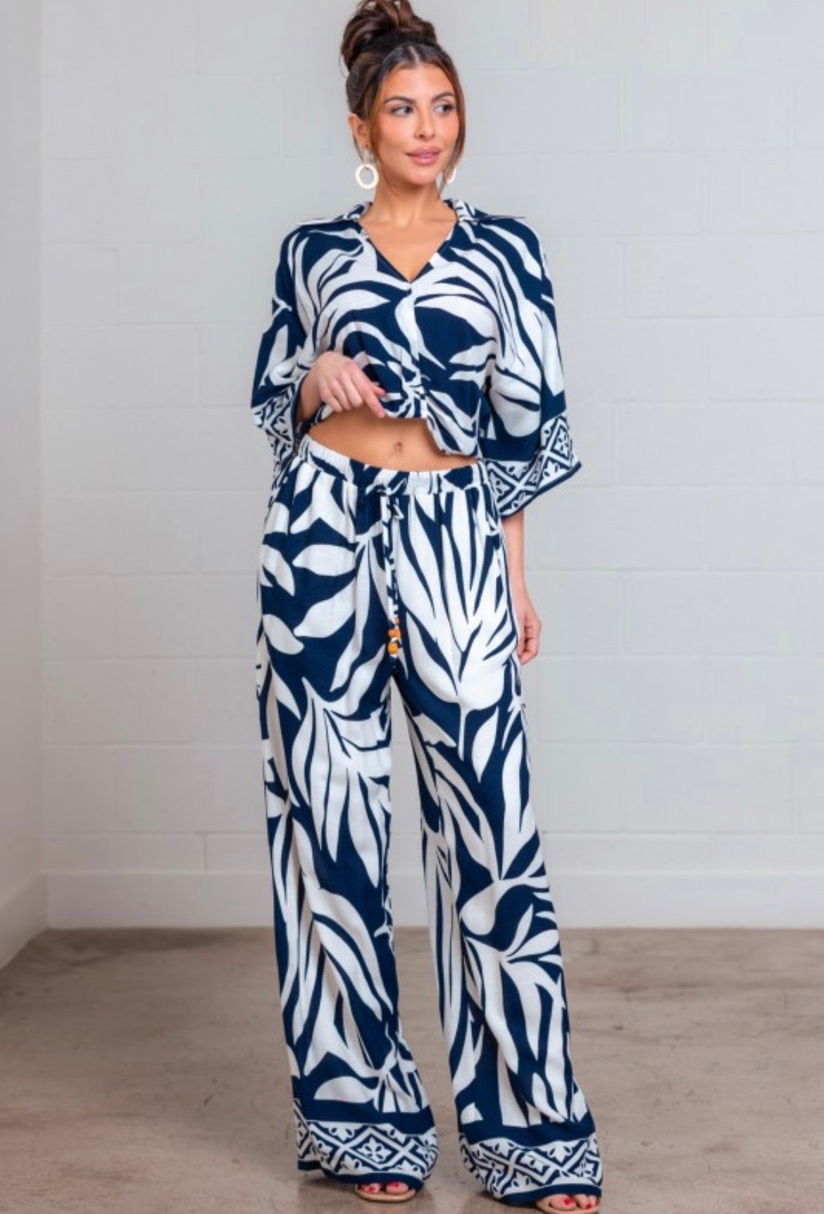 Leaf Me Be Pants Set